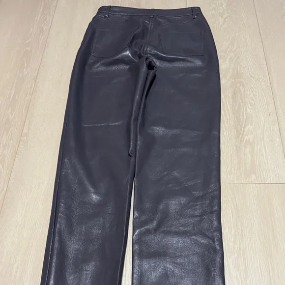 Wilfred Dark Gray Leather Straight Pants - Picture 9 of 9